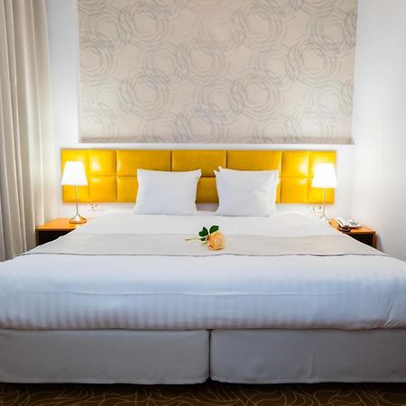 Best Western Hotel Lev Or I Bucharest Luaran gambar